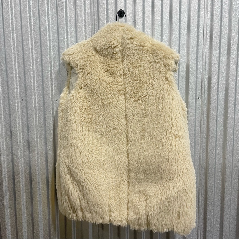 Conner Ives | NWT! Fur Chubby Gilet Size: Medium - Picture 9 of 9